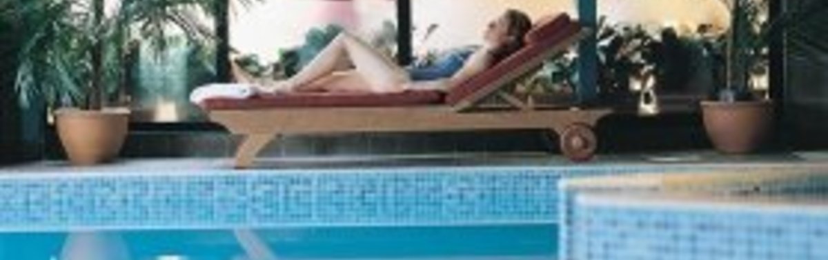 Relax by the pool, enjoy delicious food in hotels across the UK, knowing the two nights for the price of one night break you have paid for is the best offer around